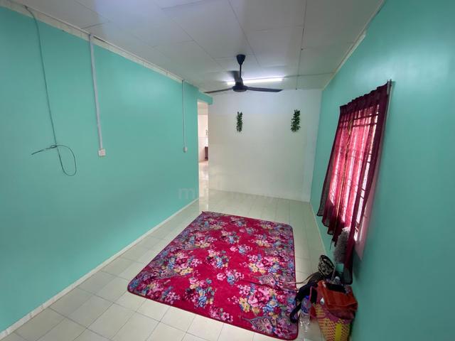 Rumah Endlot Bandar Seri Impian untuk Dijual 2