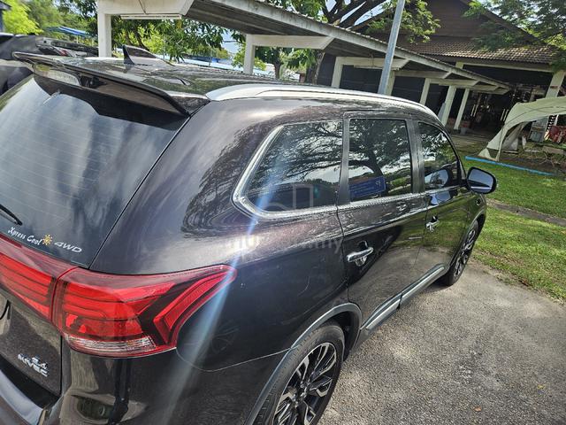 2019 Mitsubishi OUTLANDER 2.4 2.4L (A) - 1
