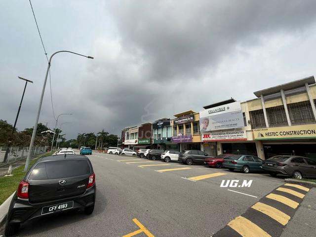 Bandar Botanic Remia Ground Floor Shop Lot 22x75 Facing Parking 1