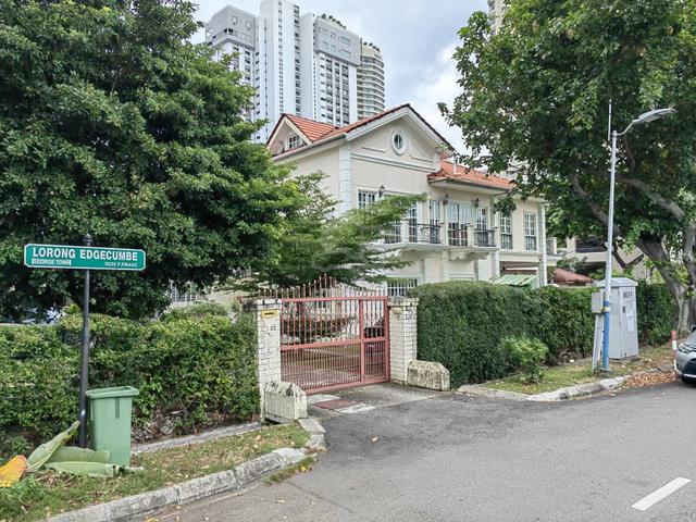 [SAVE UP 879K] Lorong Edgecumbe, Near Jalan Kelawai, Gurney Drive 1