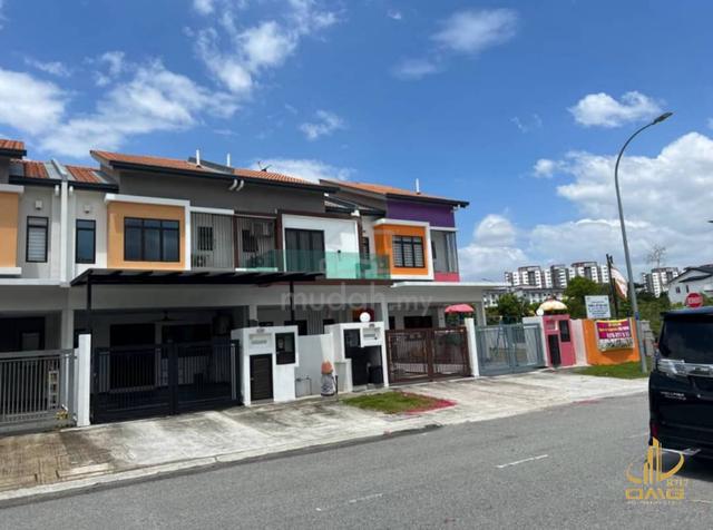 Setia Alam Setia Permai 3 Double Storey House Renovated Unit For Sale 1
