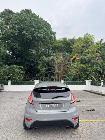 2013 Ford FIESTA 1.5 SPORT (A) - 4