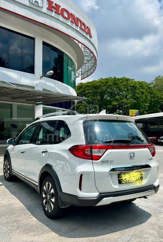 Honda BR-V 1.5 V (A) Car King, Paddle shirt 40k km - 2