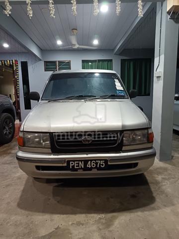 2000 Toyota UNSER 1.8 GLi (M) - 5