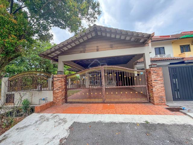 End Lot 2 Storey Terrace Seksyen 5 Bandar Mahkota Cheras, Cheras 1