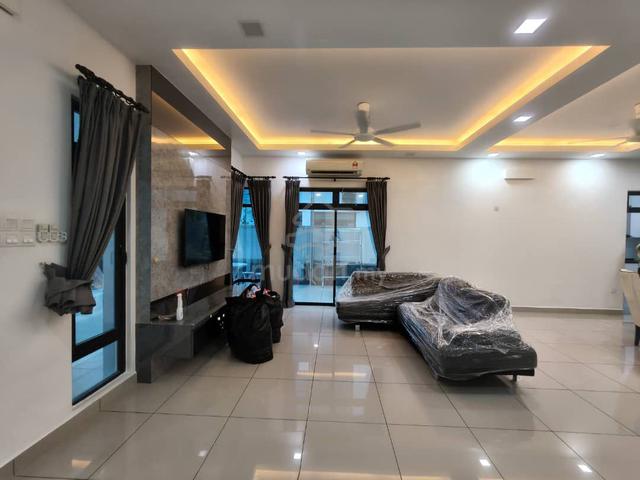 Opal Mutiara Mas 3-Storey Cluster 32x65 with Lift & Renovated @ Skudai 1