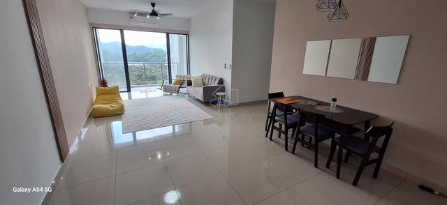 Topaz Residence 1