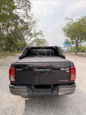 Toyota HILUX 2.4 E Yr2023, FACELIFT II (A) - 4