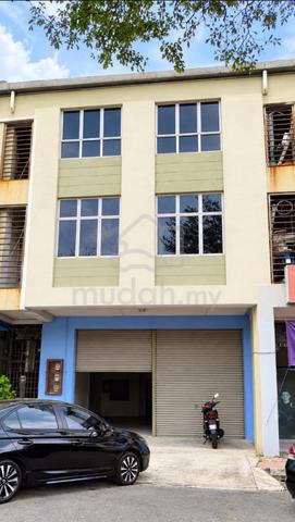 3-Storey Shoplot  Ground Floor for Rent @ Klang 1