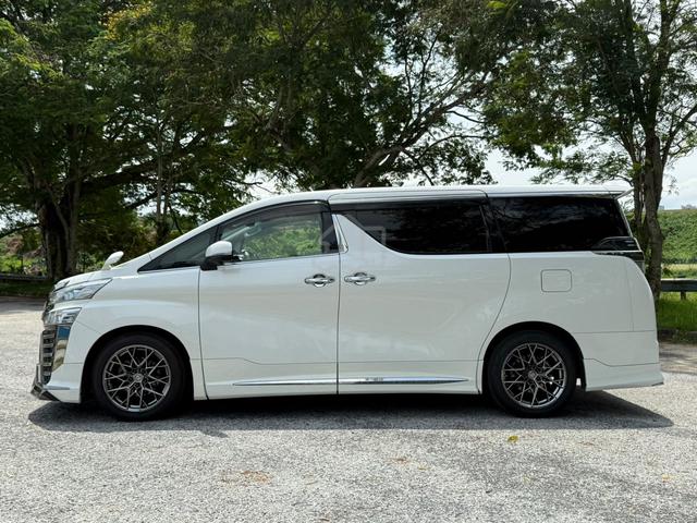 2020 Toyota VELLFIRE 2.5 ZG FACELIFT (A) AGH30 - 3