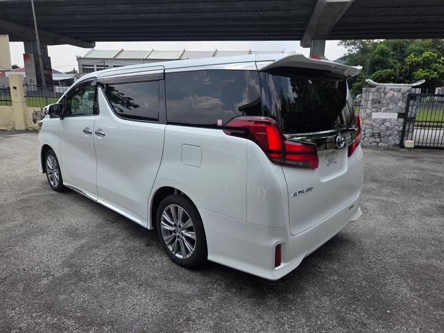 2021 Toyota Alphard 2.5S Type Gold with Sunroof - 3
