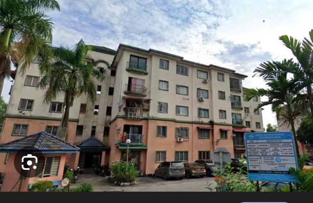 Sri Putra II Apartment 1