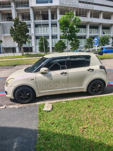 2011 Suzuki SWIFT 1.5 GLX FACELIFT (A) - 2