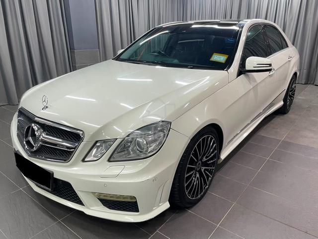 2010 Mercedes-Benz E300 3.0 Avantgarde (A) Sedan - 3