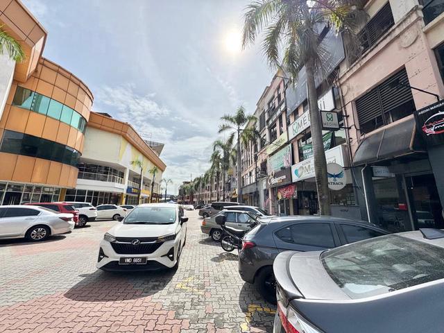 Bandar Kajang Town , Ground Floor , Inner Main Road , Prime Location 4