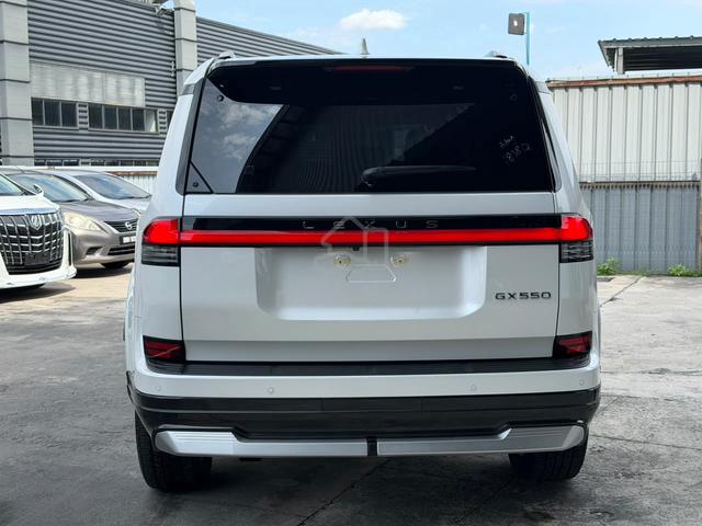 2025 Lexus GX550 3.4T VERSION L 5A Ready Stock KL - 3