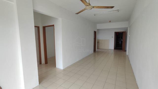 Puncak Desa Apartment 1