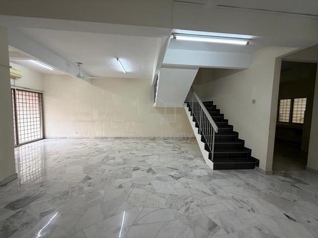 Kuala Lumpur Kepong Partially Furnished Terraced House For Rent 1