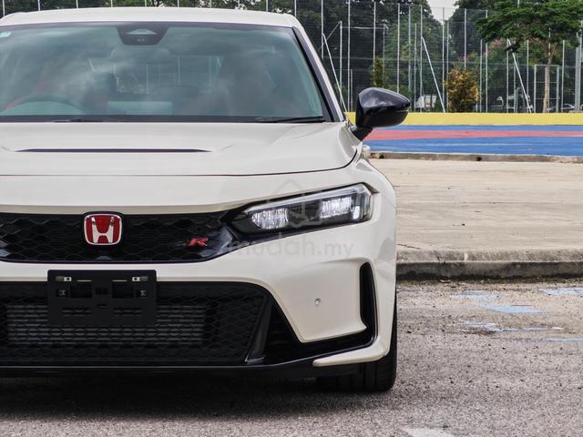 DEMO UNIT 2025 Honda CIVIC 2.0 TYPE R FL5 ONLY39KM - 2