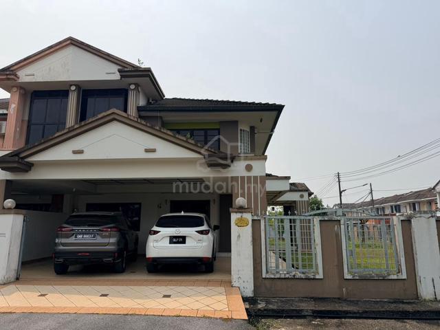JALAN SONG DOUBLE STOREY TERRACE CORNER FOR RENT At BDC KUCHING 1