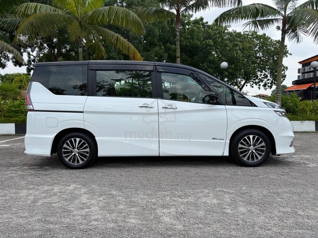 2019 Nissan SERENA 2.0 PREMIUM HIGHWAY STAR (A) - 4