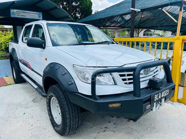 TOYOTA HILUX 2.5(M) 2012 Diesel Turbo 4x4 - 1