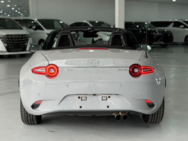 2025 Mazda Roadster MX5 1.5 Soft Top - 4