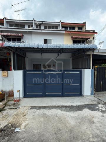 Hot Deal! 2 storey Medium Low Cost @ Taman Puteri Jaya, Batu Pahat 1