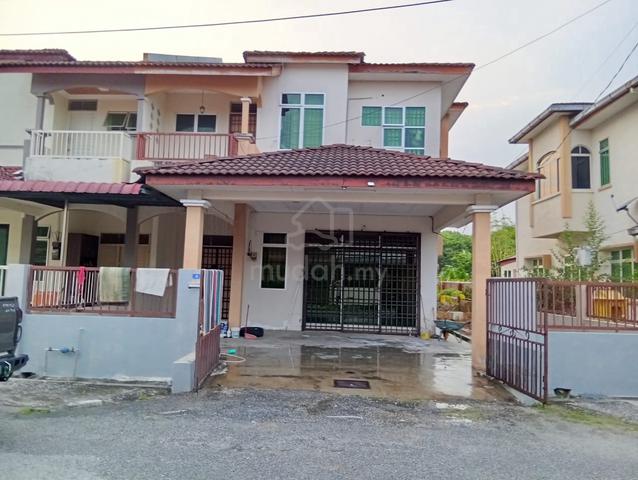 NEAR HOSPITAL Teluk Intan Not Furnished Semi-Detached House For Rent.G 1