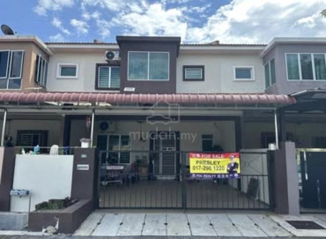 Facing Field Malim Nawar House  1