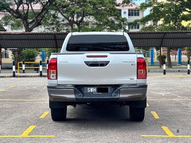 2023 Toyota HILUX DOUBLE CAB 2.4 E 4X4 (A) - 4