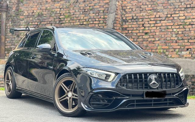 2019 Mercedes Benz A180 1.3 AMG /ONE OWNER - 1