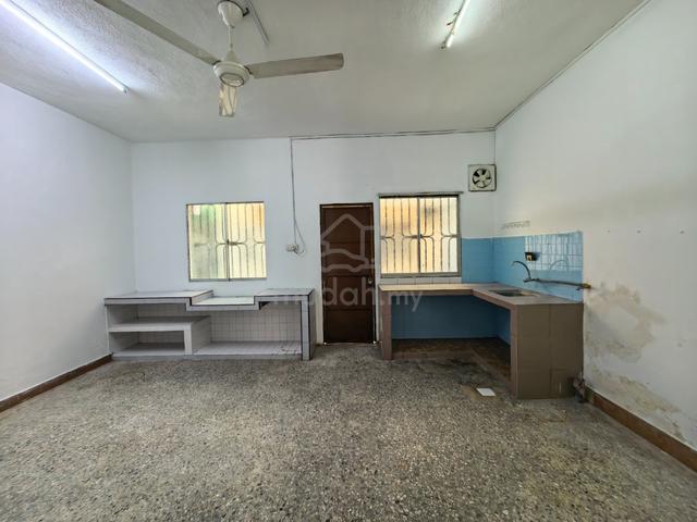 klang utama double storey 18x55 for rent 1