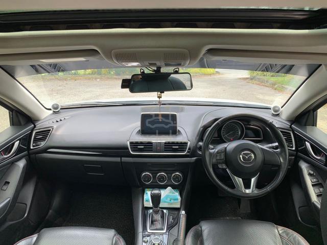 2014 Mazda 3 2.0(A)P/Start Keyless Sunroof Leather - 4