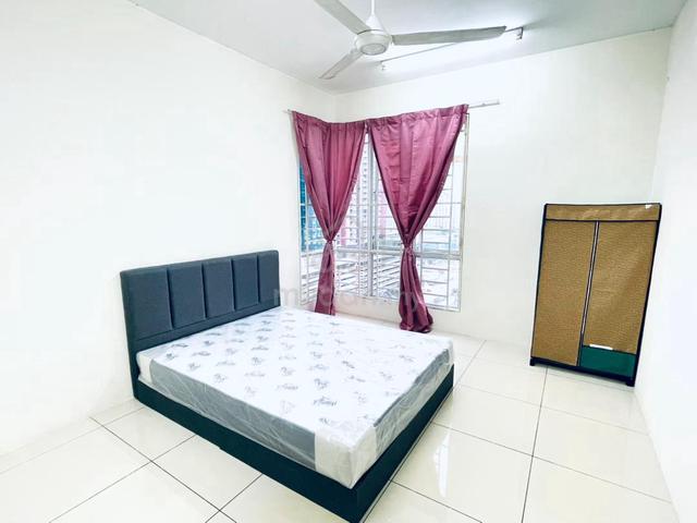 [Perempuan Saja] Nice Medium Room For Rent @ PV20 Condo PV Setapak KL 1