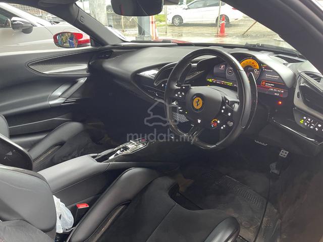 2021 Ferrari SF90 STRADALE 3.9 (A) - 4