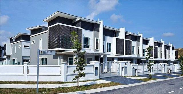 Near Seremban Jaya ansuran Rm1800 only 1