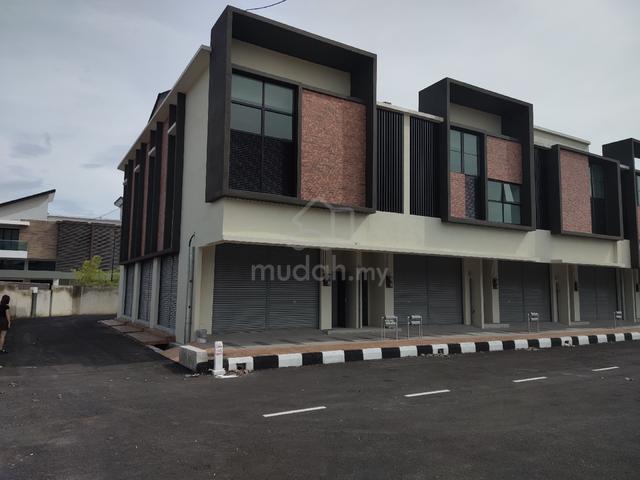 upland 3 double storey shop lot 2