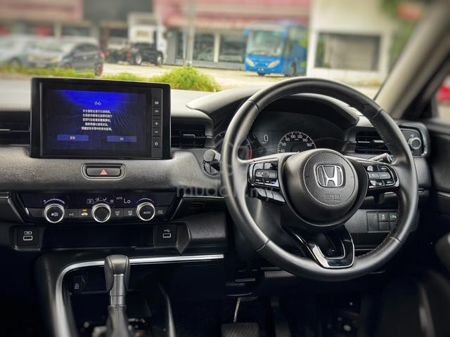 FULL LOAN 2023 Honda HR-V 1.5 V (A) - 4