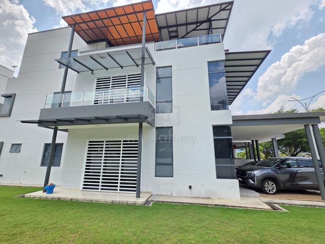 3-Sty (Corner) Pearl Residence, Bandar Mahkota Cheras - Facing Garden! 1