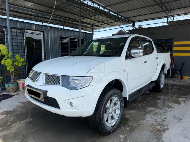 2012 Mitsubishi TRITON 2.5 VGT (A) - 4
