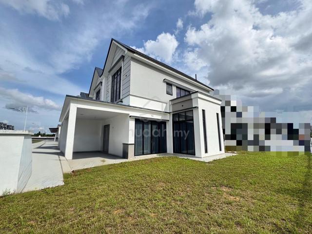 2 Storey @ Eco Spring/ Rose/ Eco Palladium/ Corner Lot 1
