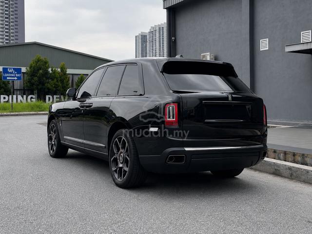 2023 Rolls Royce CULLINAN BLACK BADGE 4 SEATER AWD - 4