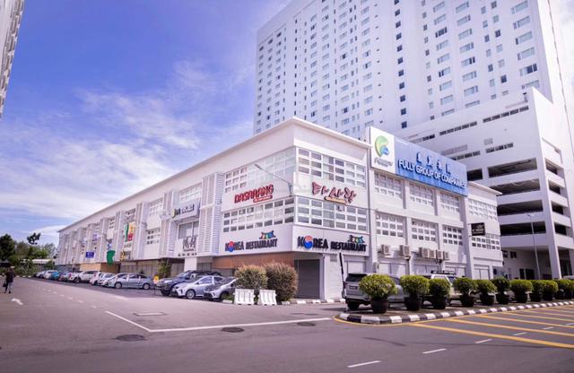 3 Storey Super-Size Shophouse For Sale! at Miri Waterfront Commercial 1