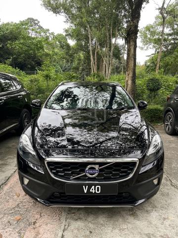 2016 Volvo V40 2.0 T5 DRIVE E FACELIFT (A) - 1