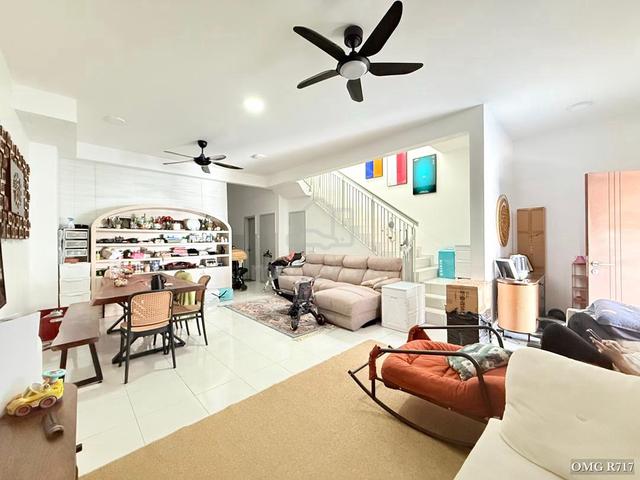 Setia Permai 2 Renovated 2 Storey Terrace House for Sale at Setia Alam 1