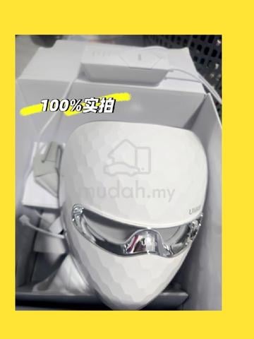 Premium LED Facial Beauty Device | Excellent Condi - photo 2 of 6