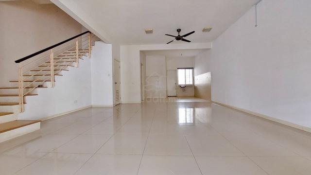 WALK TO SCHOOL❗️NEAR DASH 2.5 Storey Sunway Alam Suria U10 Shah Alam 2