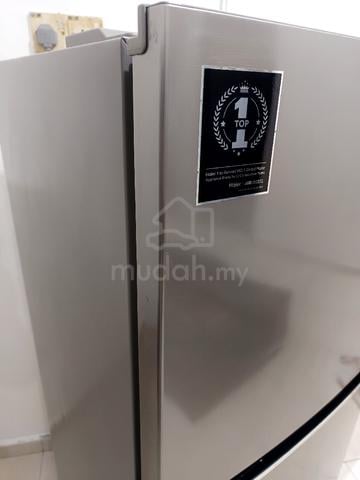 HAIER 216L Refrigerator Fridge Peti Ais  - photo 5 of 6