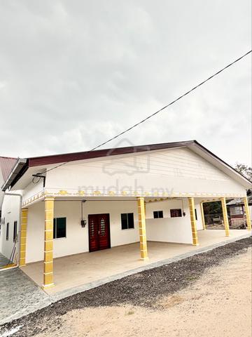Rumah Sewa Kg Parit Zin, Bakri 1